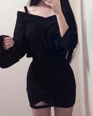 裙下之君 又名主母二嫁，偏执帝王揽腰宠 又名君夺臣妻？和离后我入主中宫 易欢、晋渊 作者：黄蛋蛋小说阅读