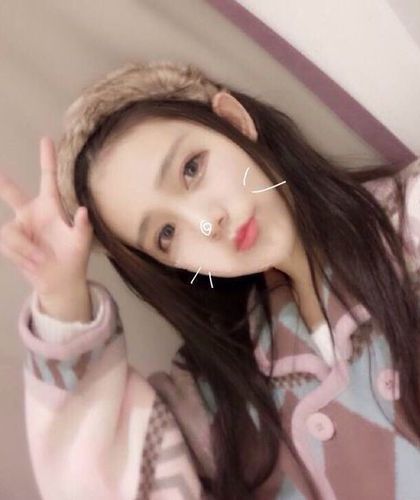 【ML】交换人生后女配躺赢全豪门团宠